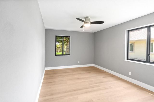 2146 Nova Village Drive, Davie, FL 33317
