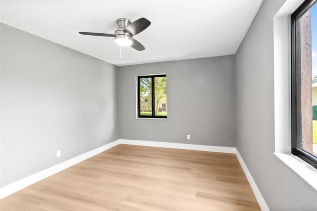 2146 Nova Village Drive, Davie, FL 33317