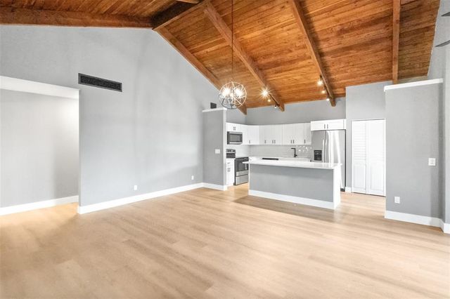 2146 Nova Village Drive, Davie, FL 33317
