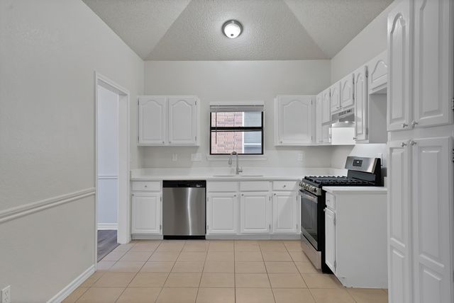 919 Walters Drive, Cedar Hill, TX 75104