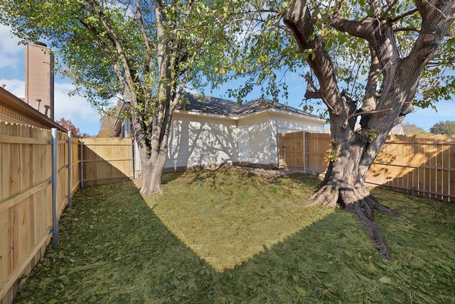 919 Walters Drive, Cedar Hill, TX 75104