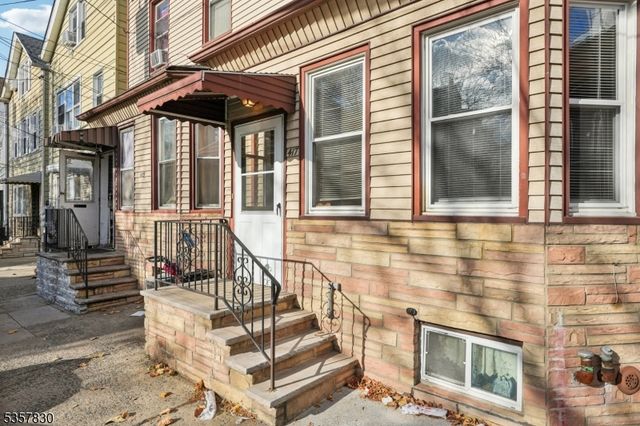417 Lafayette St, Newark City, NJ 07105