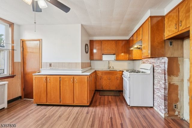 417 Lafayette St, Newark City, NJ 07105