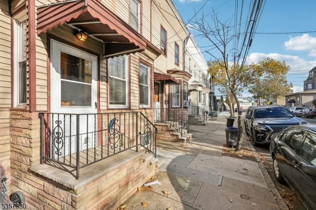417 Lafayette St, Newark City, NJ 07105
