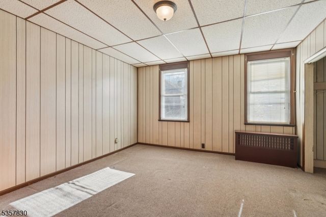 417 Lafayette St, Newark City, NJ 07105