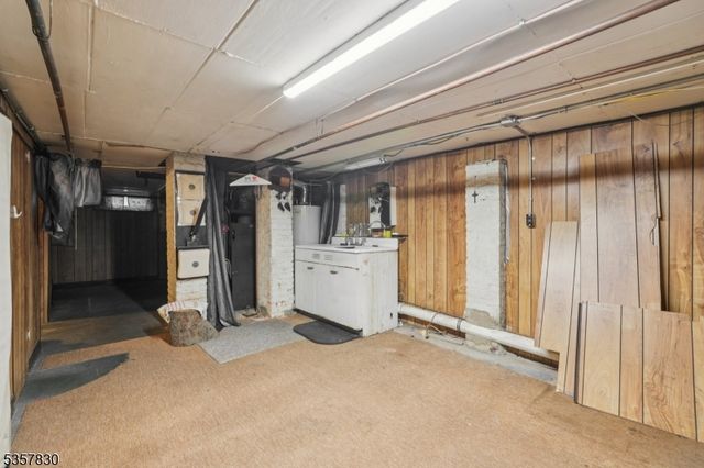 417 Lafayette St, Newark City, NJ 07105