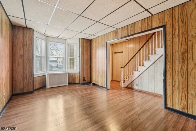 417 Lafayette St, Newark City, NJ 07105