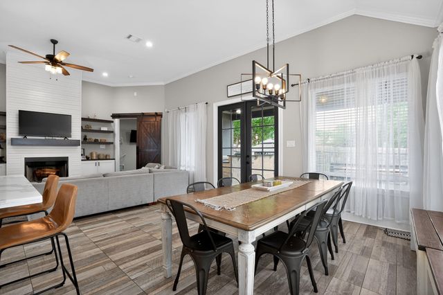 13302 Enchanted Way Drive, Montgomery, TX 77356