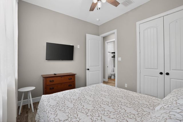 13302 Enchanted Way Drive, Montgomery, TX 77356