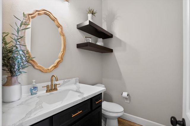 13302 Enchanted Way Drive, Montgomery, TX 77356