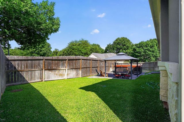 13302 Enchanted Way Drive, Montgomery, TX 77356