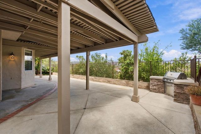 1764 Deavers Dr., San Marcos, CA 92069