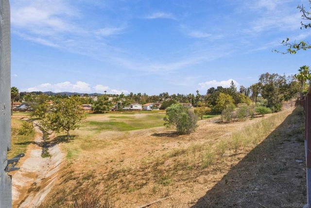 1764 Deavers Dr., San Marcos, CA 92069