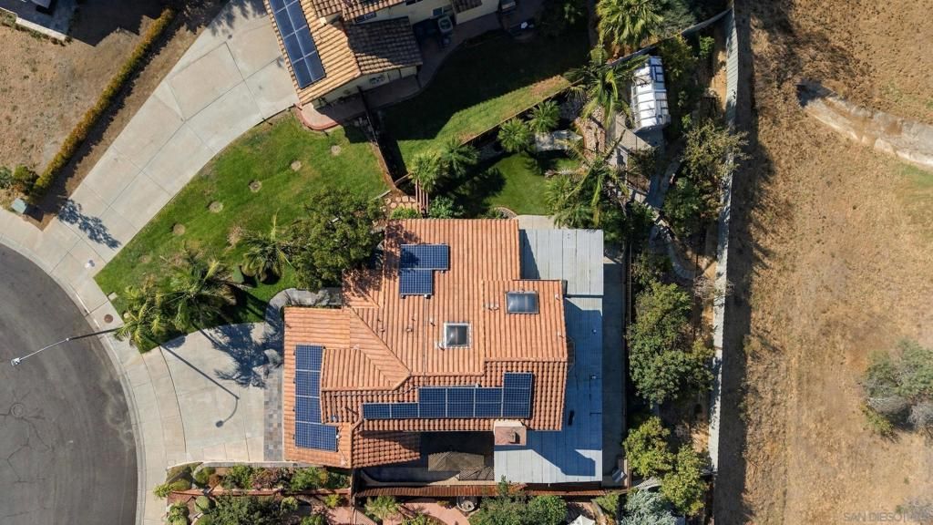 1764 Deavers Dr., San Marcos, CA 92069