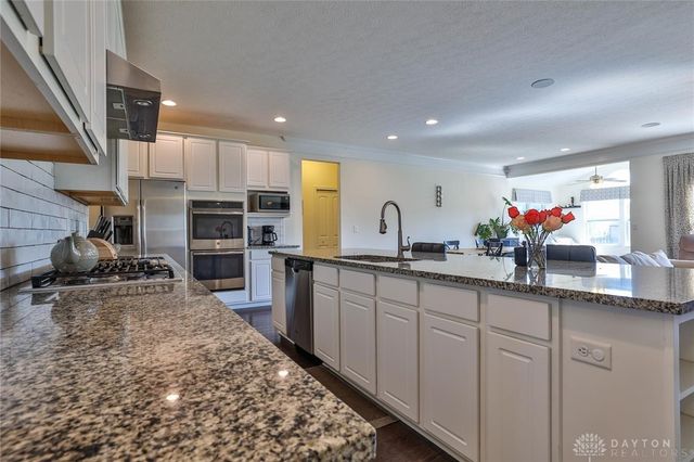 1354 Alexander Drive, Hamilton, OH 45013