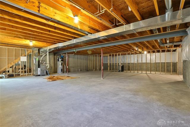 1354 Alexander Drive, Hamilton, OH 45013