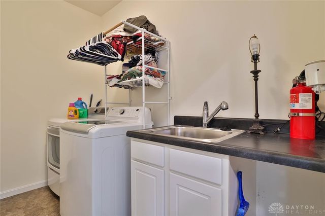 1354 Alexander Drive, Hamilton, OH 45013