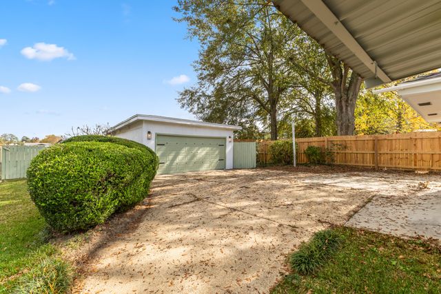 708 S 34th Ave., Hattiesburg, MS 39402