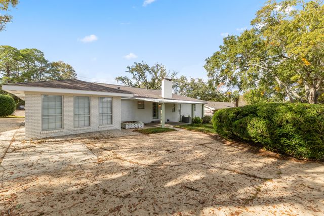 708 S 34th Ave., Hattiesburg, MS 39402