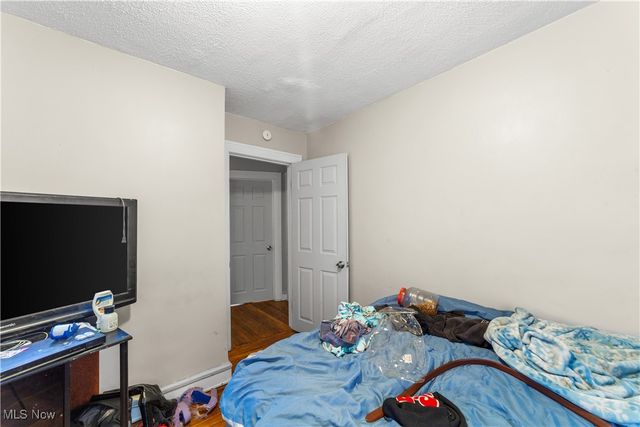 12712 Lenacrave Avenue, Cleveland, OH 44105