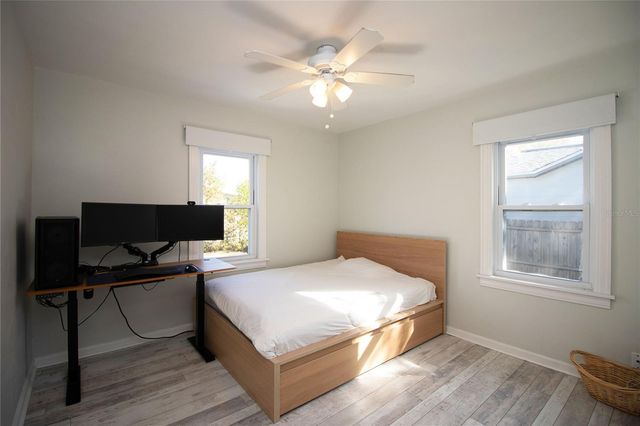 1547 35TH AVENUE N, St Petersburg, FL 33704