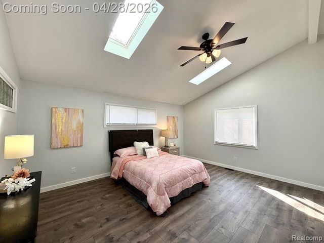 30840 Rock Creek Drive, Southfield, MI 48076