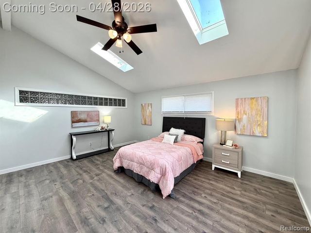 30840 Rock Creek Drive, Southfield, MI 48076