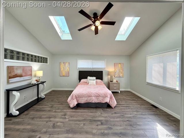 30840 Rock Creek Drive, Southfield, MI 48076