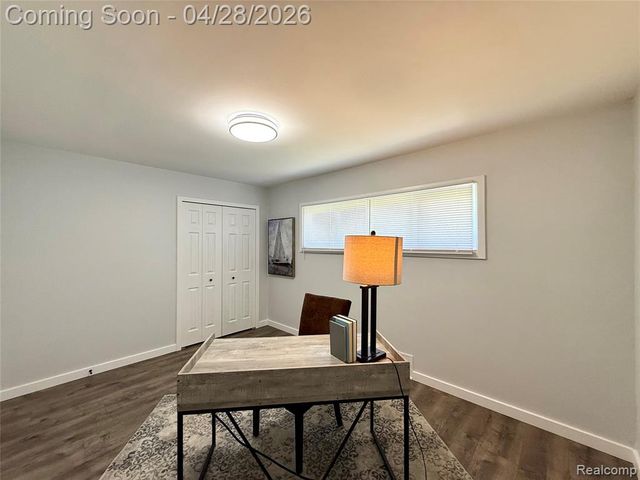 30840 Rock Creek Drive, Southfield, MI 48076