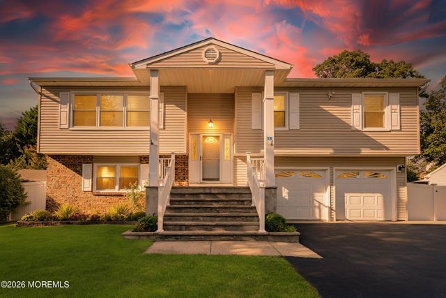 15 Bristlecone Drive, Howell, NJ 07731