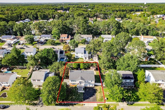 15 Bristlecone Drive, Howell, NJ 07731