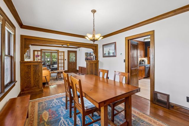 1301 Victoria Street N, Saint Paul, MN 55117