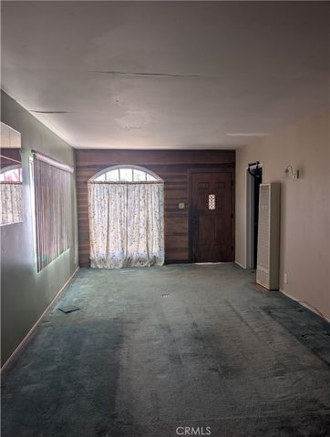 10370 Tujunga Cyn Blvd, Tujunga, CA 91042