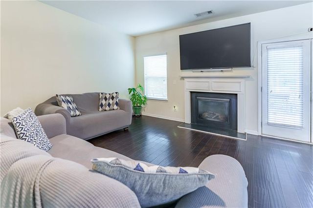 18 Canyon View Drive, Newnan, GA 30265