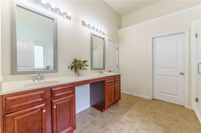 18 Canyon View Drive, Newnan, GA 30265