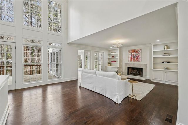 105 Inverness Approach, Roswell, GA 30075