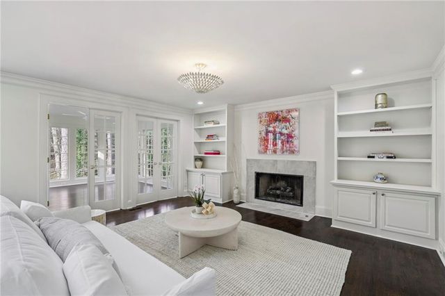 105 Inverness Approach, Roswell, GA 30075