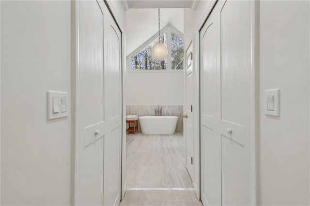 105 Inverness Approach, Roswell, GA 30075