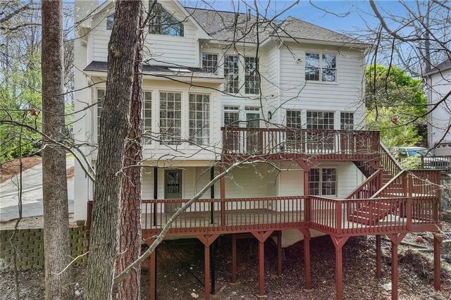 105 Inverness Approach, Roswell, GA 30075