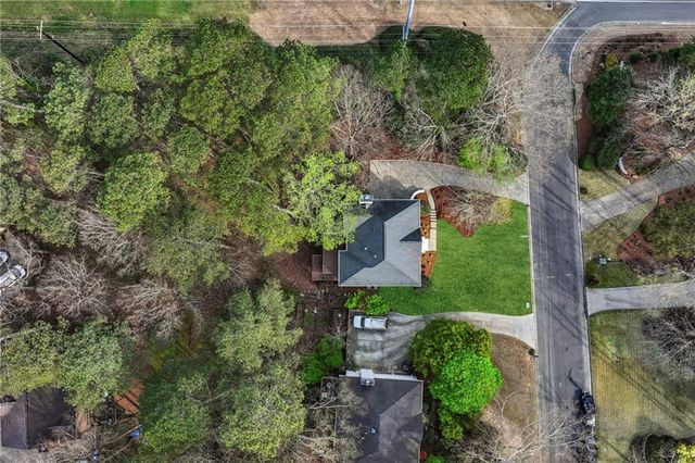 105 Inverness Approach, Roswell, GA 30075