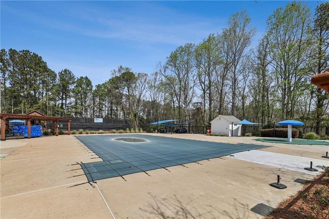 105 Inverness Approach, Roswell, GA 30075