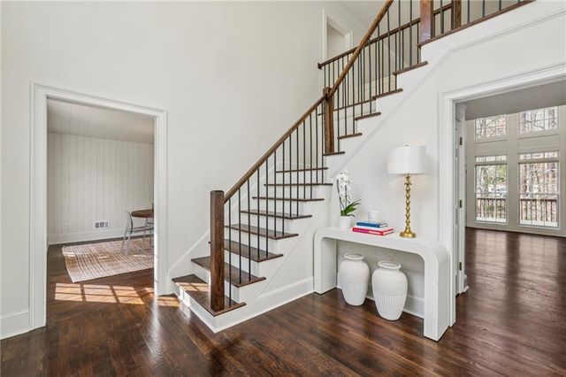 105 Inverness Approach, Roswell, GA 30075