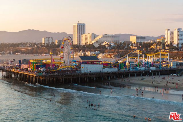 1447 Stanford Street C, Santa Monica, CA 90404