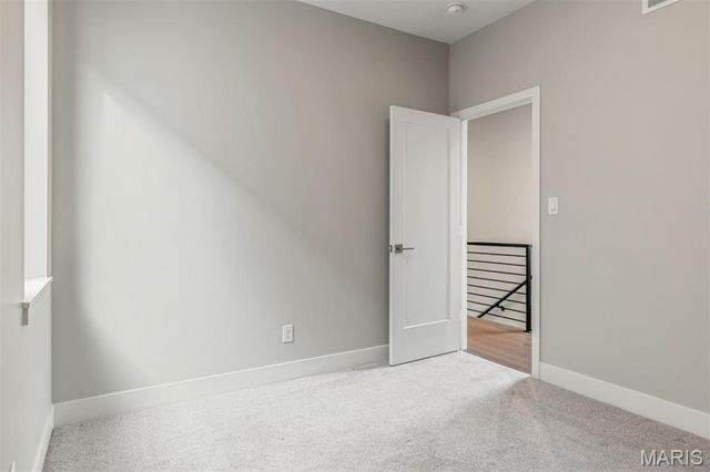 4326 Vista Avenue, St Louis, MO 63110