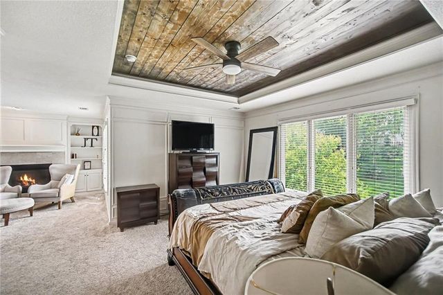 20613 W 96th Terrace, Lenexa, KS 66220