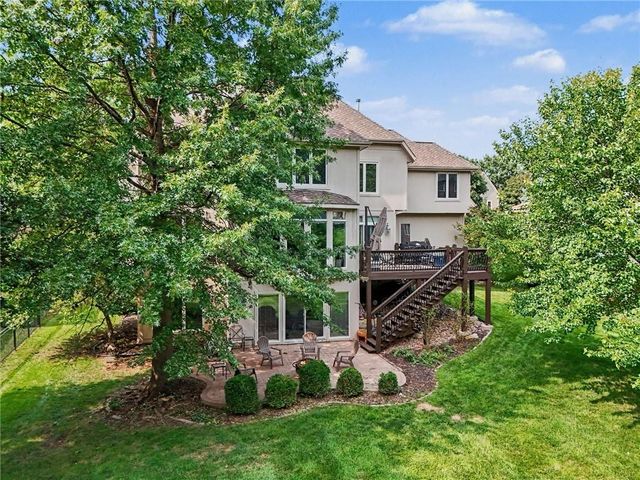 20613 W 96th Terrace, Lenexa, KS 66220