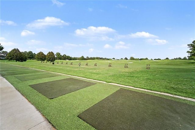 20613 W 96th Terrace, Lenexa, KS 66220