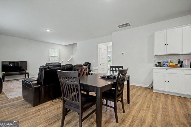 637 Kimberwick Drive, Locust Grove, GA 30248