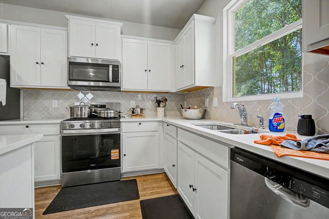 637 Kimberwick Drive, Locust Grove, GA 30248