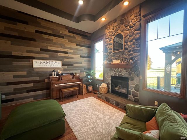 1522 W 700 N Street, Huntington, IN 46750